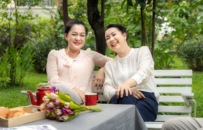 Phụ nữ sau tuổi 45 thường cảm thấy hạnh phúc nhất