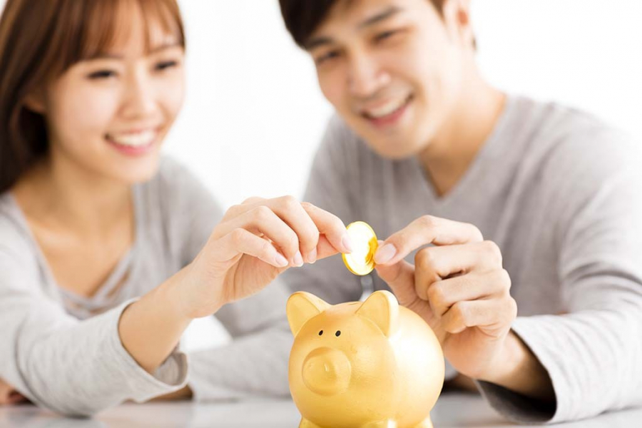 Đồng vợ đồng chồng tát biển đông cũng cạn
