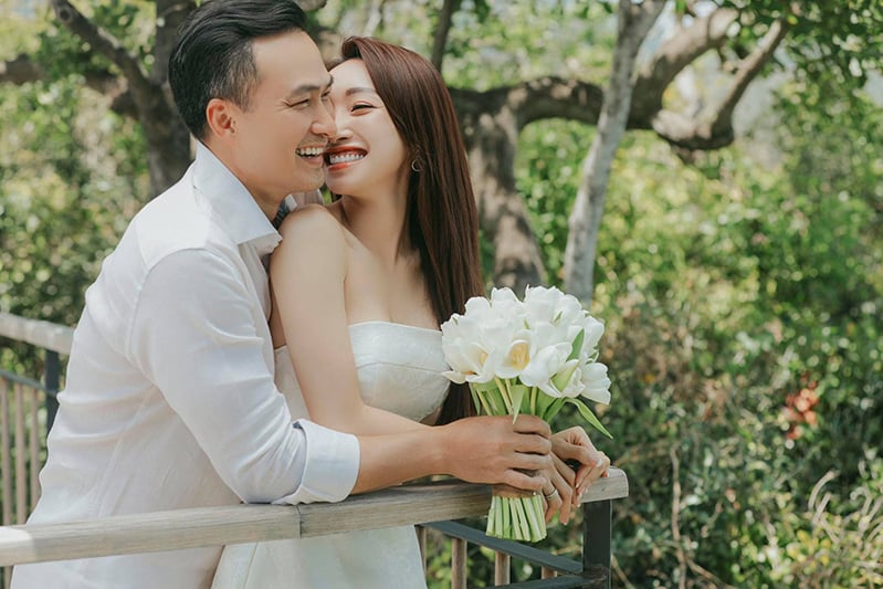 bo-anh-cuoi-ngot-ngao-cua-vo-chong-chi-bao-khi-ba-xa-mang-thai-2-thang-cdb229fc