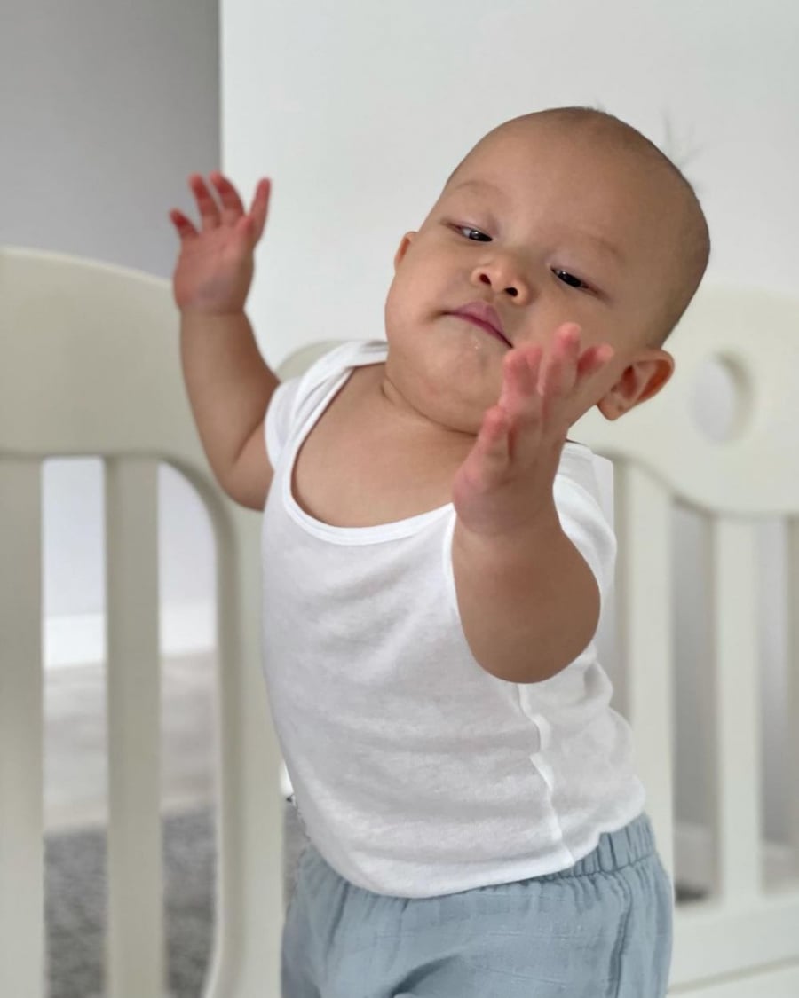leon-nha-ho-ngoc-ha-van-dong-nhung-lai-bi-treu-nhu-nhay-cha-cha-cha-16b01f8f