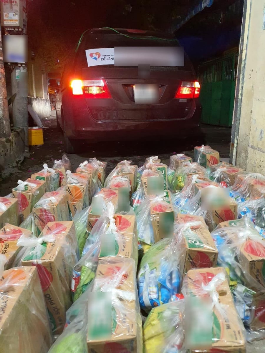 cuong-do-la-tiep-tuc-lam-tu-thien-mua-dich-qua-trao-tan-tay-dan-ngheo-83687ea0