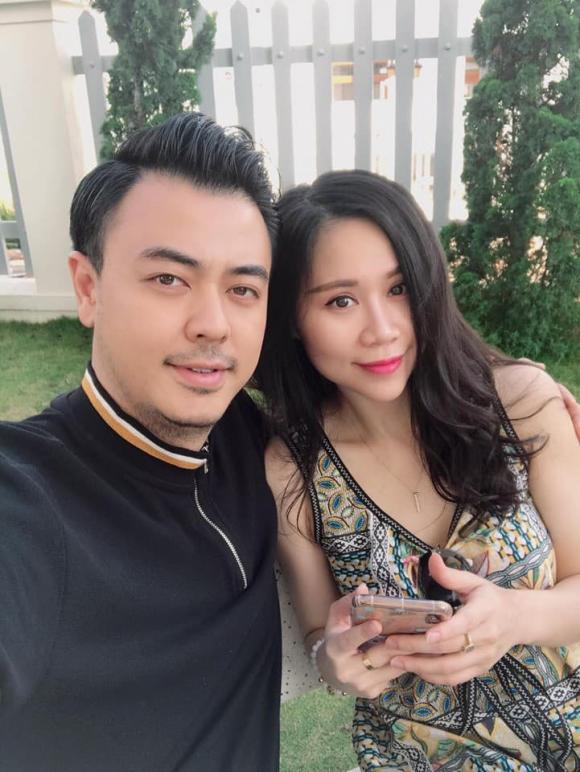 Vợ chồng Tuấn Tú.
