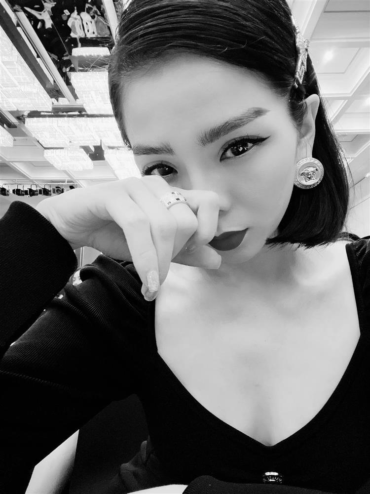 le-quyen-03