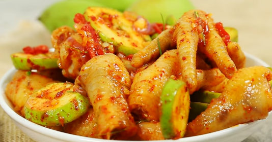 Chân gà sốt thái thơm ngon hấp dẫn