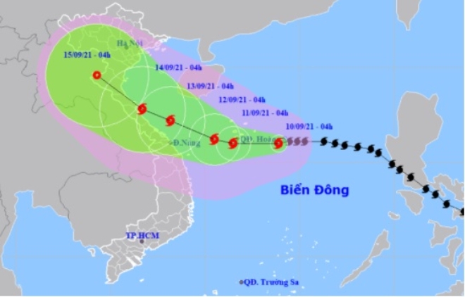 Dự báo hướng đi của bão số 5 (Ảnh: Trung tâm Dự báo Khí tượng Thủy văn Quốc gia)