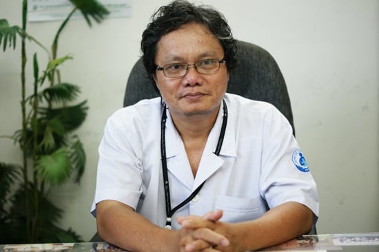 Bác sĩ Trương Hữu Khanh (Bệnh viện Nhi Đồng 1, TP HCM)