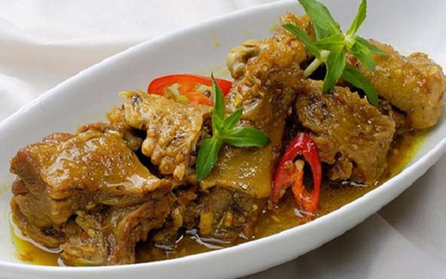 Thịt vịt giả cầy thơm ngon