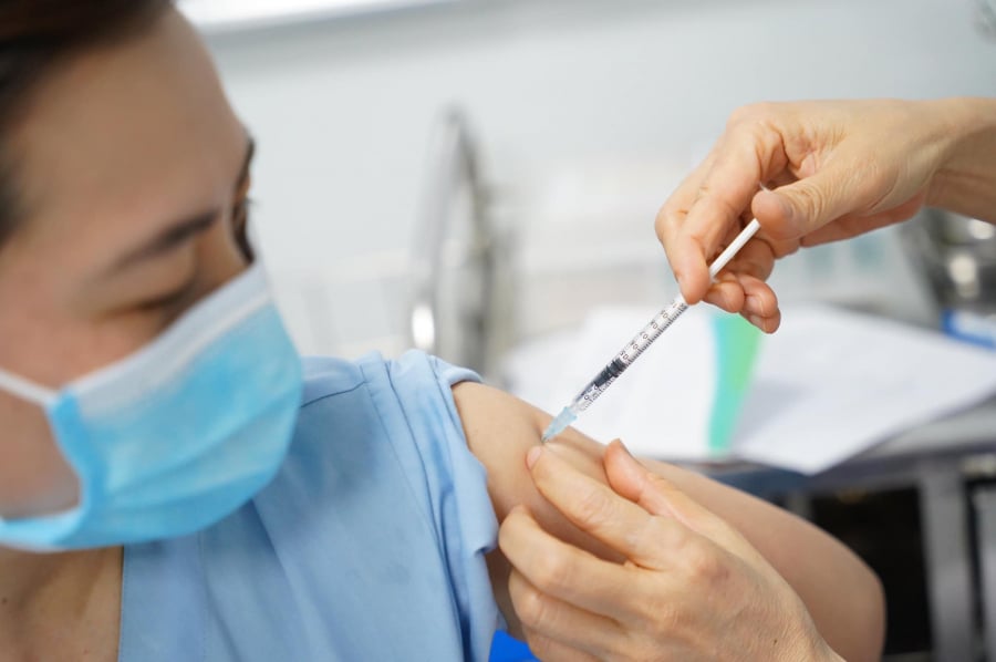 tiem-vac-xin-01