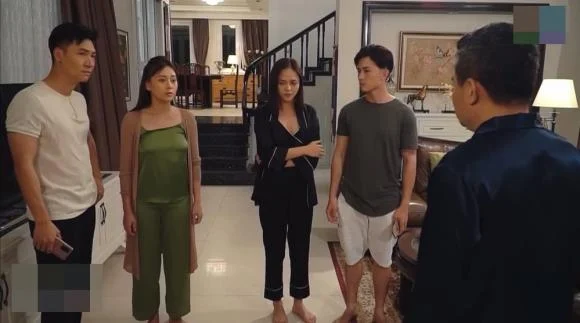 Trong vài tập phim gần đây, trên các diễn đàn 