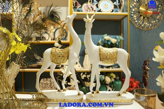 Tượng đôi dê nghệ thuật