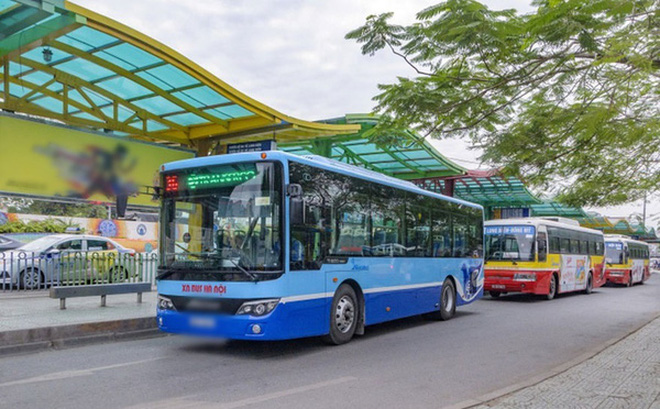 Do ảnh hưởng của dịch Covid-19, xe buýt ở Hà Nội đã dừng hoạt động gần 3 tháng (kể từ ngày 18/7 đến nay).
