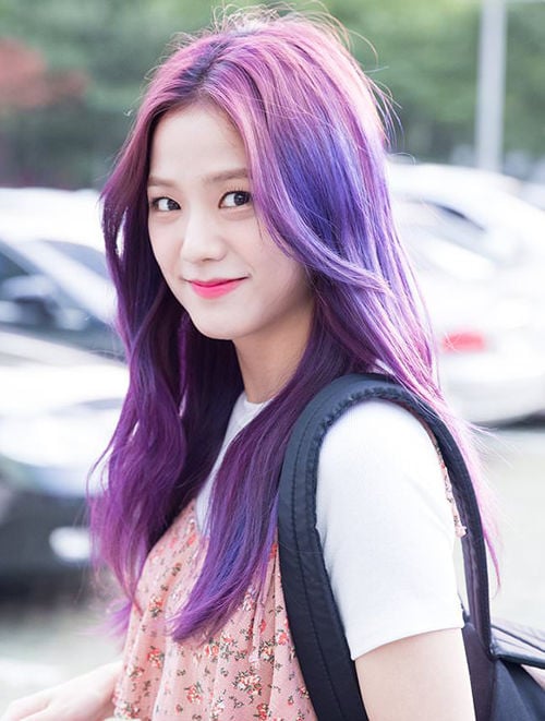 jisoo mau toc3