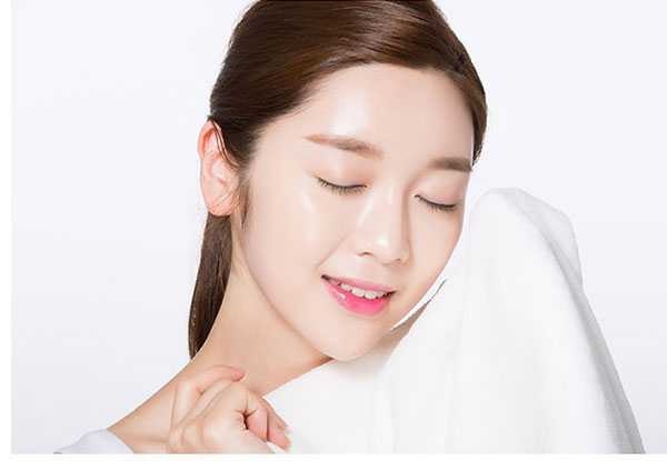 Lòng trắng trứng gà có nhiều dinh dưỡng giúp sản sinh collagen giúp Mừng SHBET phiên bản mới 2025 được căng mịn