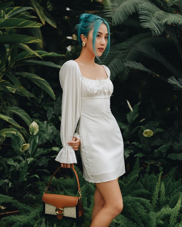 kylie-jenner-jennie-quynh-anh-shyn-ru-nhau-lang-xe-kieu-toc-mai-rau-rong-netizen-viet-hoai-niem-ve-toc-mai-huyen-thoai-cua-dan-t-d64-5039622