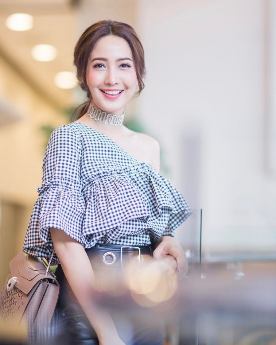 diem-danh-nhung-phim-truyen-hinh-hay-nhat-cua-taew-natapohn-e4a5ca
