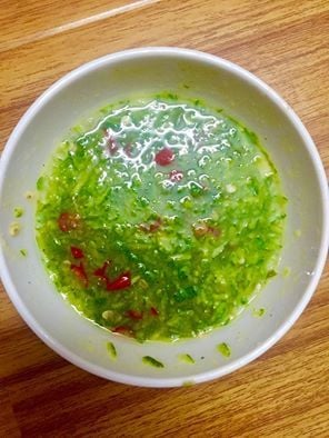 4-cach-pha-nuoc-cham-ga-luoc-01
