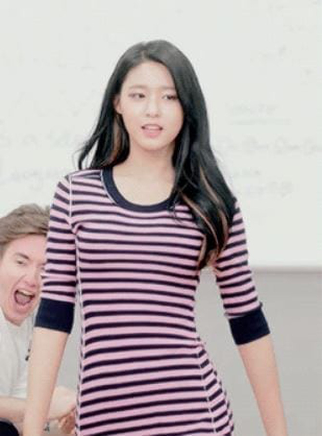 seolhyun-aoa-16418968010661424371640