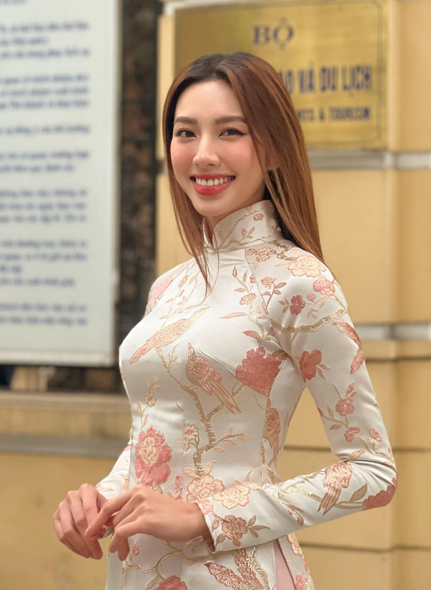 thuy-tien-gap-lanh-dao-bo-van-6618-6706-1641806148-1646451590012824654057