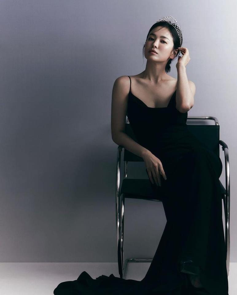 nu-hoang-song-hye-kyo-dien-cay-do-tien-ty-chi-em-chi-vai-tram-nghin-la-du-theo-duoc-img_0341-1646840681-173-width772height960
