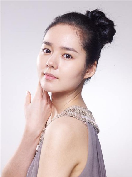 bi-quyet-dep-khong-tuoi-cua-han-ga-in-4078_450