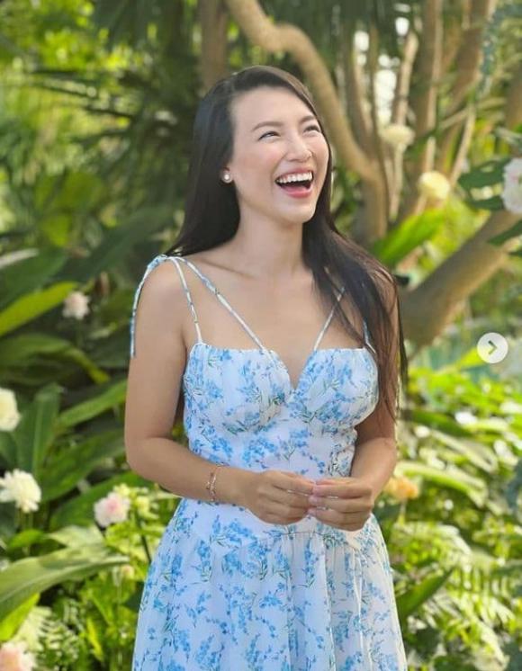 hoang-oanh-tha-nhe-chiec-anh-mat-dep-dang-xinh-chong-cu-khen-mot-cau-cuc-ngot-2-ngoisaovn-w610-h785
