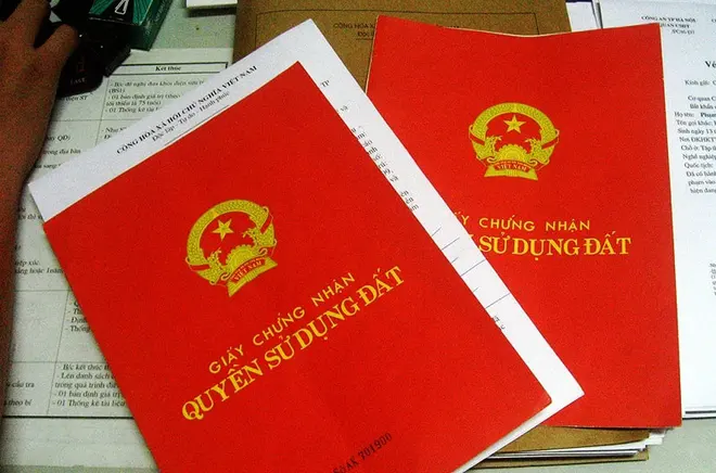 cap-giay-su-dung-dat0
