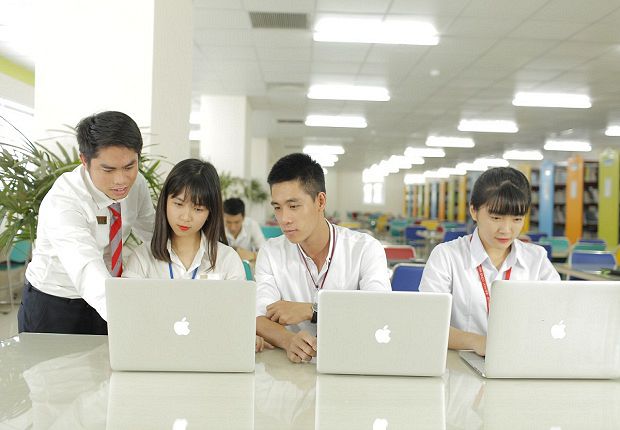 nganh-hoc-hot-them-khat-nhan-luc-diem-chuan-cao-bu-lai-kiem-tien-de-sieu-giau_4