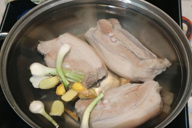 che-bien-thit-can-nho-1-khong-lam-3-khong-them-de-thit-ngot-ngon_4