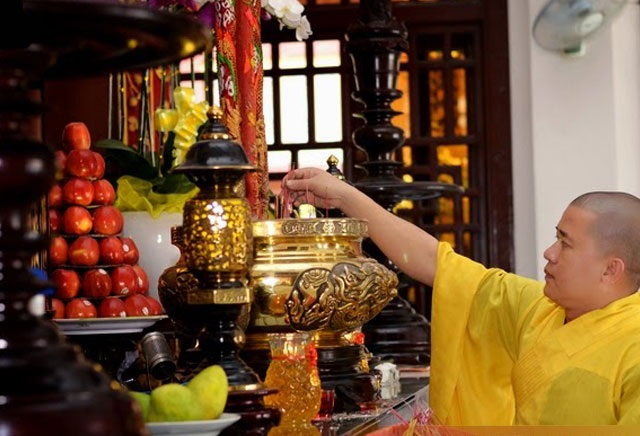 thang-7-am-lich-tuyet-doi-khong-duoc-dung-3-loai-nuoc-ay-lau-ban-tho-!