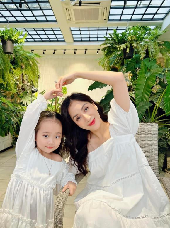 phan-hien-xung-trinh-ong-chong-ninh-vo-dinh-nhat-showbiz-noi-mot-cau-ma-dan-tinh-phai-bai-phuc-3-ngoisaovn-w1532-h2048