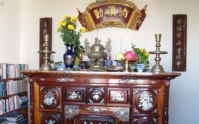 tu-ky-khi-bao-sai-ban-tho-ram-thang7-mac-mot-loi-thanh-than-ong-ba-quo-trach_5