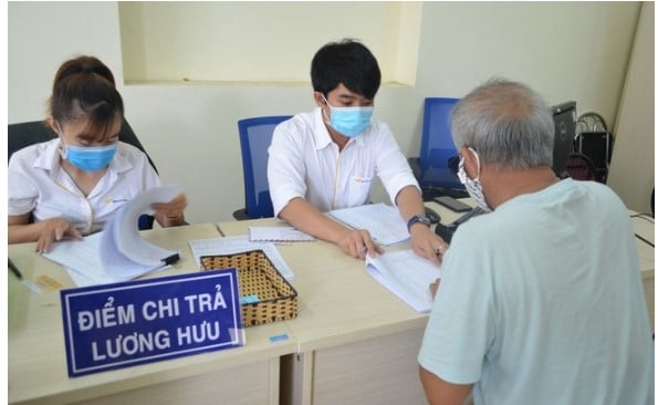 quy-dinh-moi-nhat-ve-doi-tuong-nghi-huu-truoc-tuoi-theo-quy-dinh-bo-luat-lao-dong_3