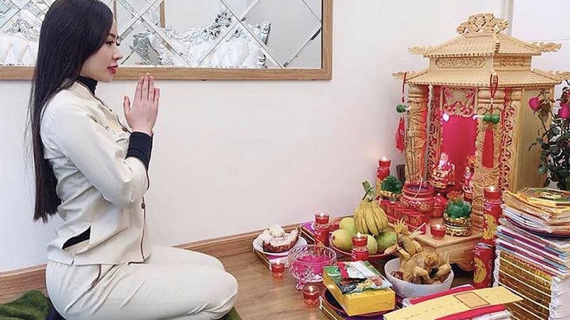 sang -ra-cu-doc-cau-than-chu-nay-de-danh-thu-than-tai-trua- ve_duoc-ban-loc-tien-ve-ao-ao_4