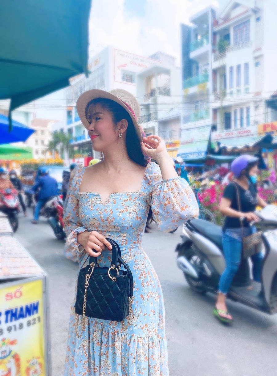 hoi-me-bim-lay-lai-voc-dang-sau-sinh-phan-nhu-thao-lo-xuong-quai-xanh-671cf2ae