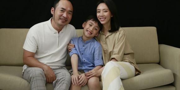 gia-dinh-thu-trang-1-1140x570-ngoisaovn-w1140-h570