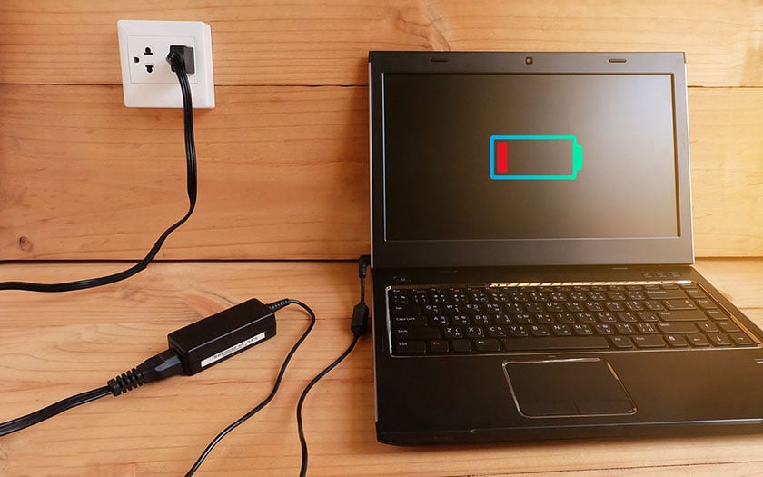 Huong-dan-cach-sac-pin-laptop-dung-cach-tranh-bi-chai-pin