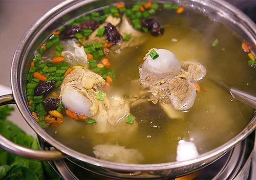 meo-chua-nuoc-ham-xuong-bi-duc-05