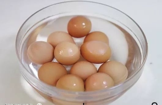 trung-ngam-coca-01