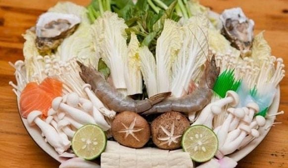cach-nau-lau-hai-san-thom-ngon-ngot-nuoc-don-gian-ai-lam-cung-ngon-nhu-ngoai-hang_1