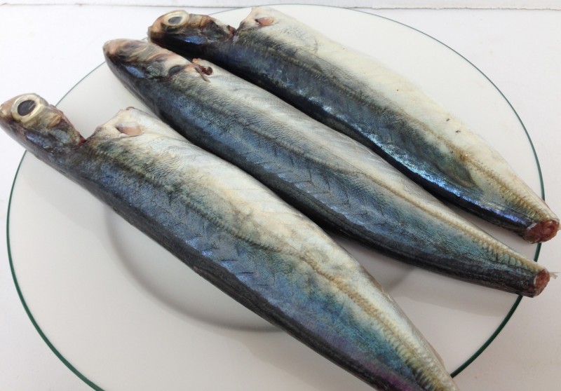 cach-khu-mui-tanh-cua-ca-bien-01