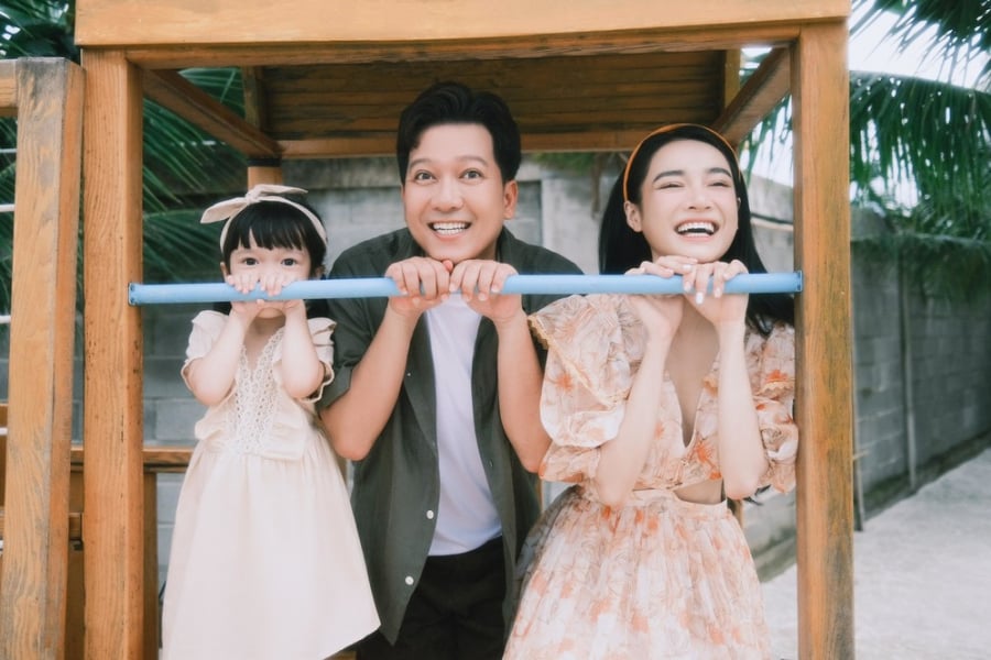 mung-4-nam-ngay-cuoi-truong-giang-nha-phuong-khoe-dien-mao-con-gai-ffc1bc68