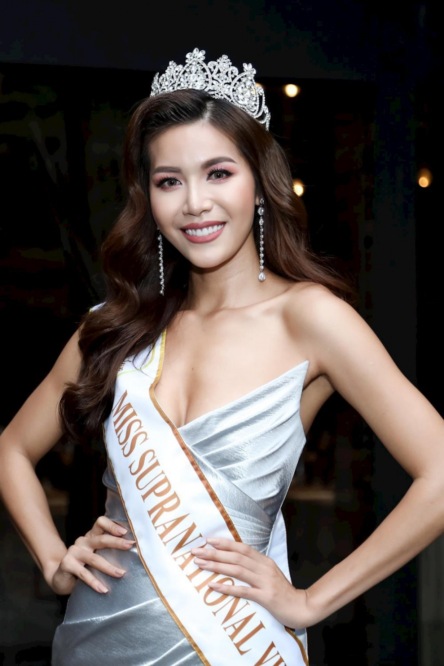 minh-tu-la-ai-tieu-su-doi-tu-su-nghiep-cua-nu-nguoi-mau-minh-tu-e8613854