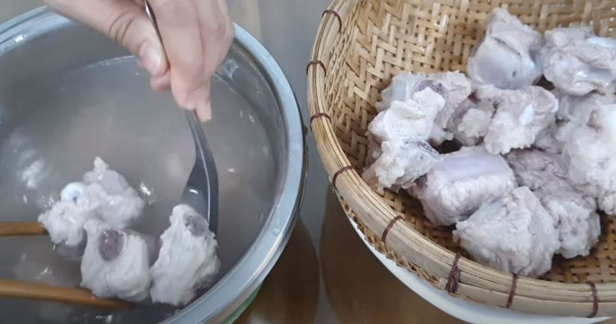 suon-xao-chua-ngot-03