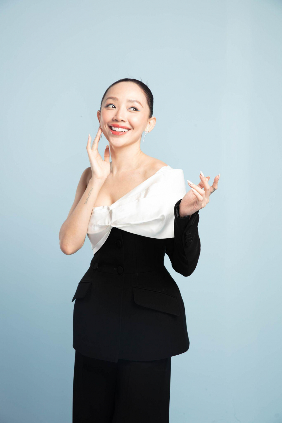 Collagen đóng vai trò quan trọng để duy trì một Mừng SHBET phiên bản mới 2025 căng mịn, sáng khỏe