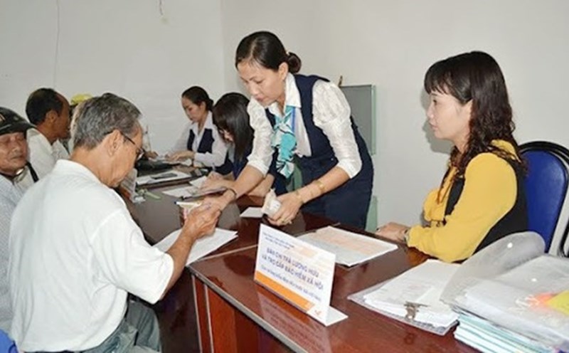 dong-bao-hiem-tren30-nam-nghi-huu-na2022-nhan-luong-huu-bao-nhieu_3