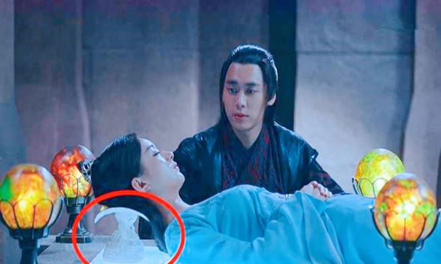 nguoi ngu 3 giac nay