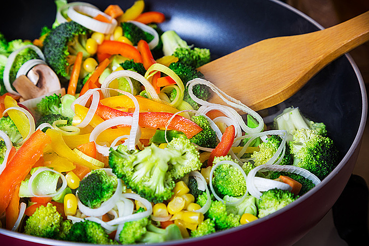 sautee-cooking-technique-healt-9372-8807-1578362931