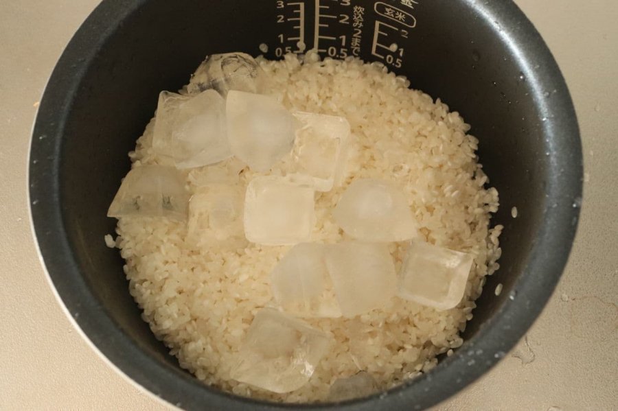 tha-da-lanh-vao-noi-com-02-0924-0626070