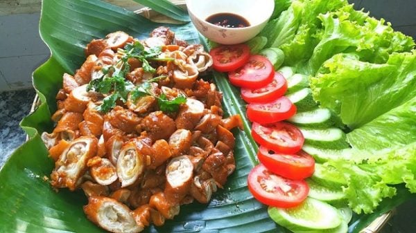 rua-ruot-gia-lon-dung-chi-them-muoi-voi-giam-ho-them-thu-nay-sach-bong-het-tanh-hoi_6