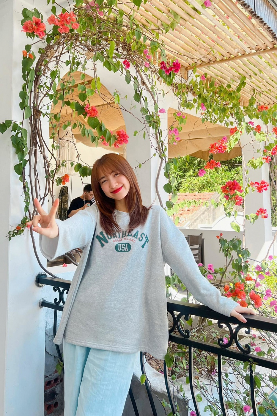 bi-tiktok-huy-hon-1000-don-hoa-minzy-van-cham-chi-ban-hang-2e13efa0